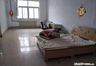 天虹广场乾城附近北极海公寓简单家具洗澡做饭400元图片真实 - 德州28生活网 dz.28life.net